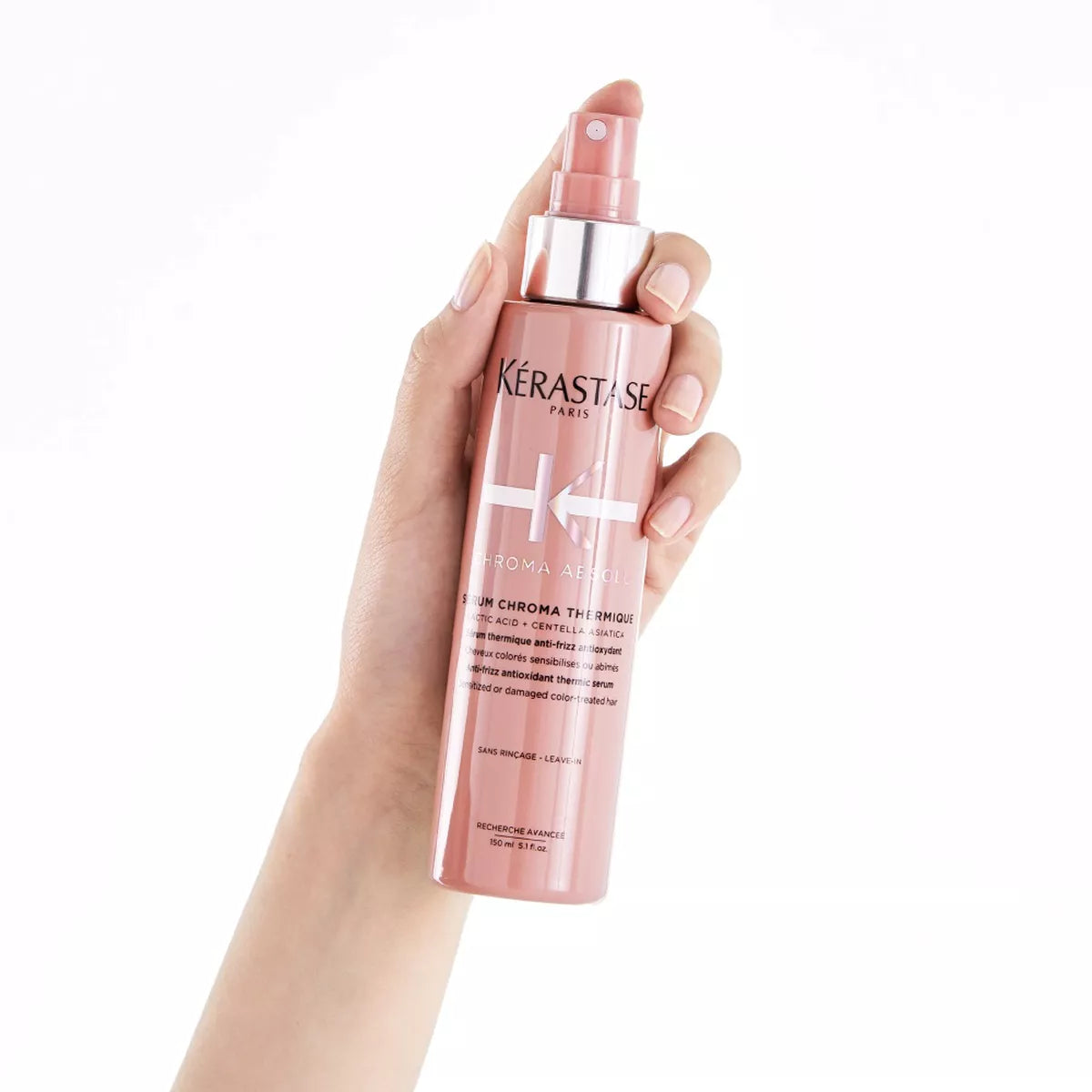 Kérastase Sérum Chroma Thermique in der Hand